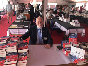 Le prix des Cadets de l'académie militaire de Saint-Cyr-Coëtquidan décerné à Michel Goya