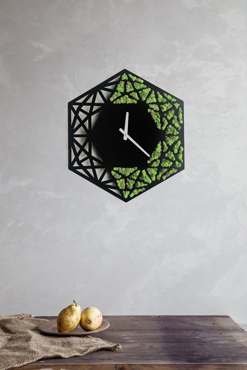 Годинник зі стабілізованим мохом чорний "Геометрія"
