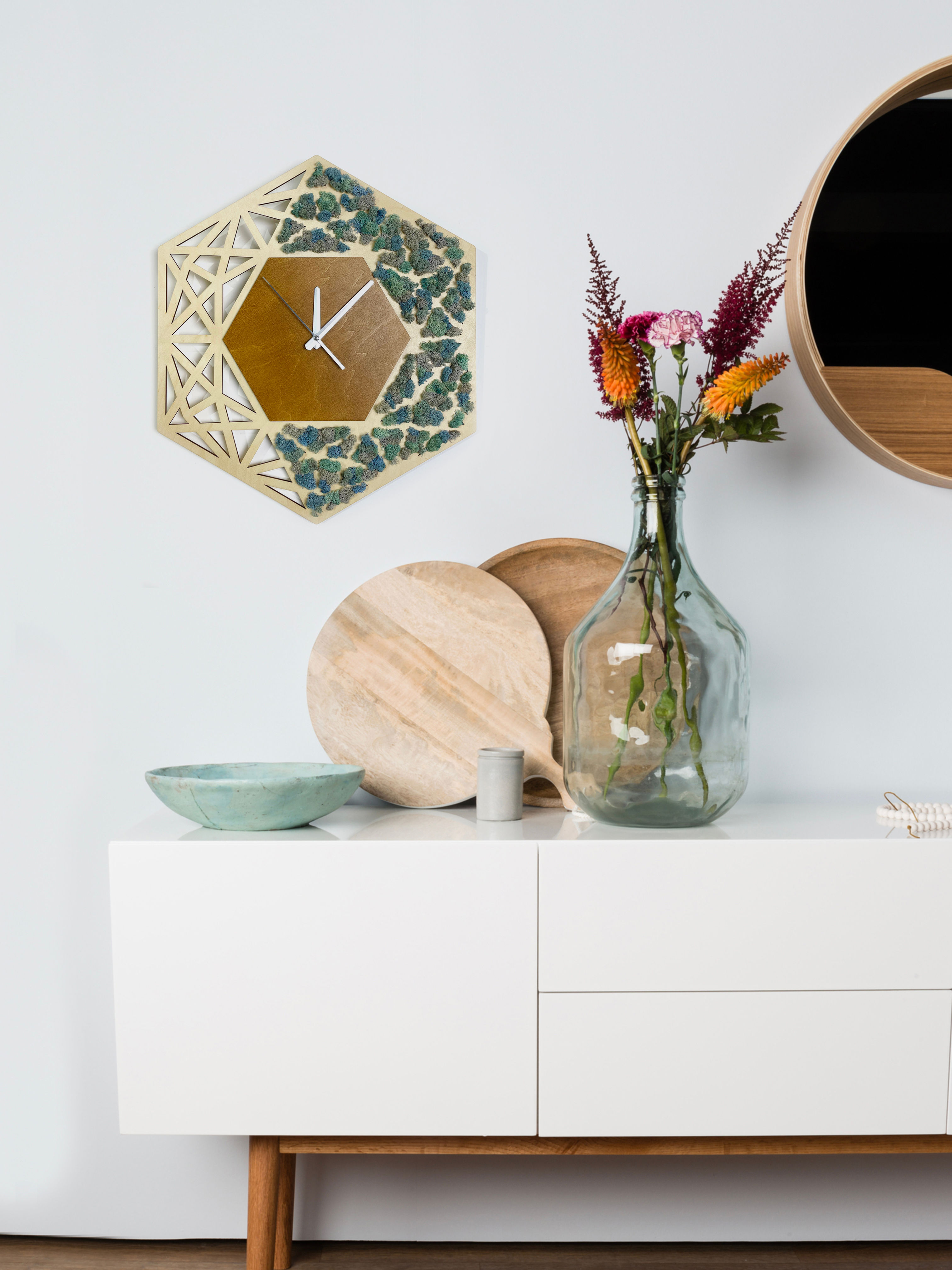 Годинник зі стабілізованим мохом з блакитними відтінками моху "Геометрія"