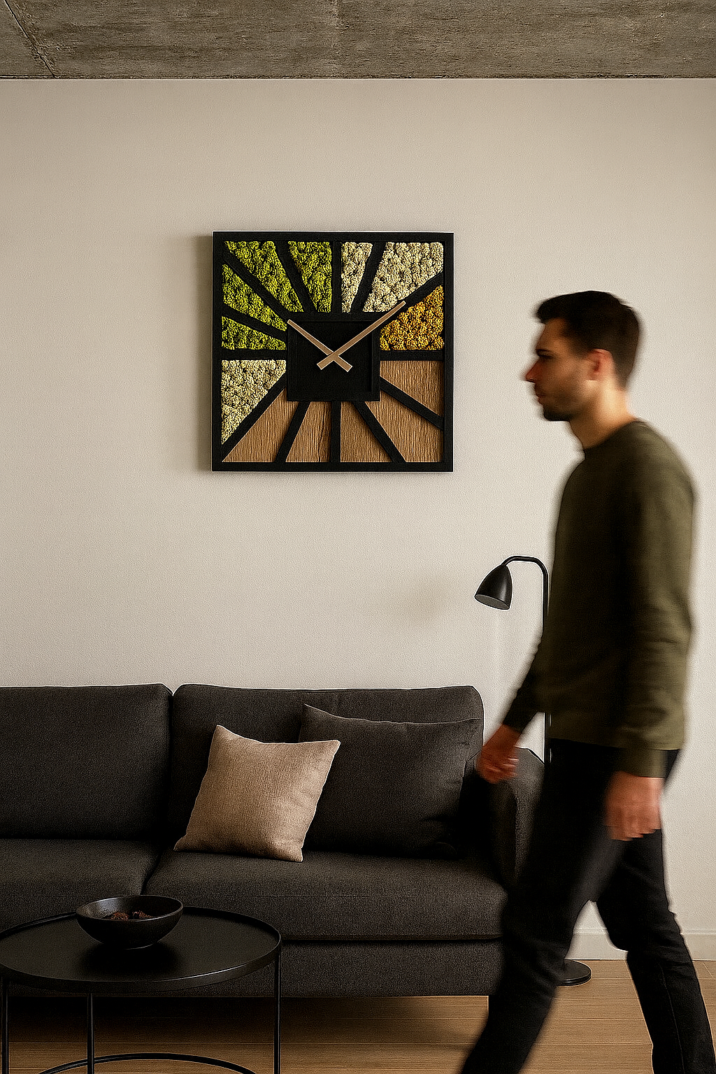 Годинник зі стабілізованим мохом “Clock in Moss 2”