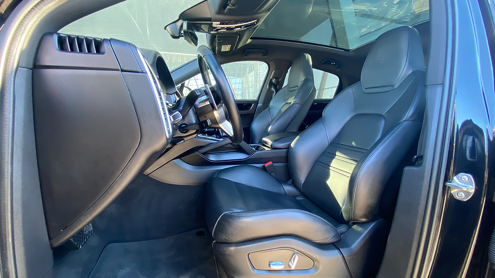 Miniature : Porsche Cayenne Coupe 3.0 V6 462ch E-Hybrid