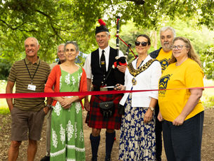 Morris Dancers, Classic Cars and Cream Teas: Ashley Court Throws Open Gates in support of CHAT