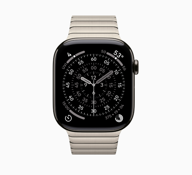 Thumbnail: Apple Watch Series 11-Titanium - Link Bracelet