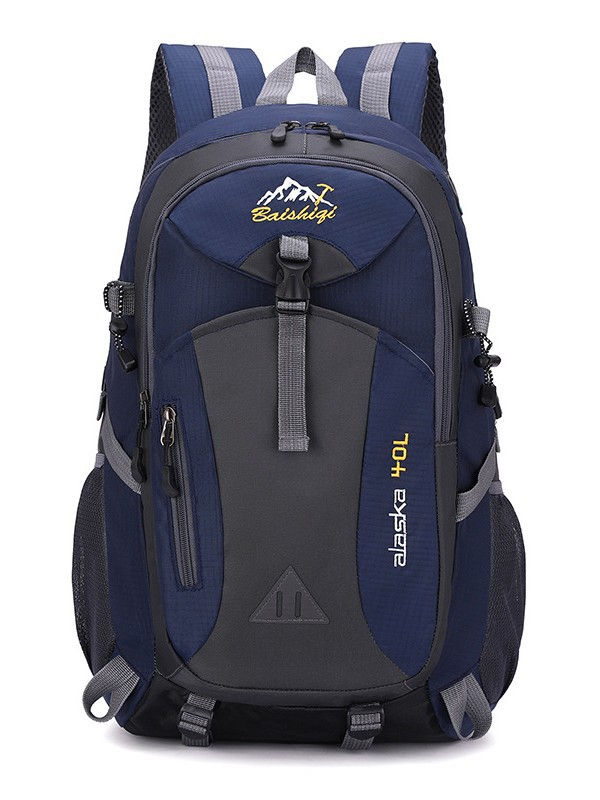 Hiking backpack for climbing mountains