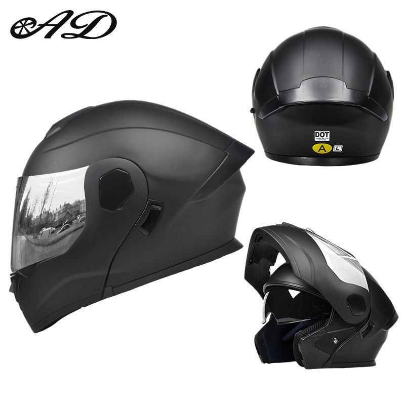 Thumbnail: Motorcycle helmet with good ventilation in summer