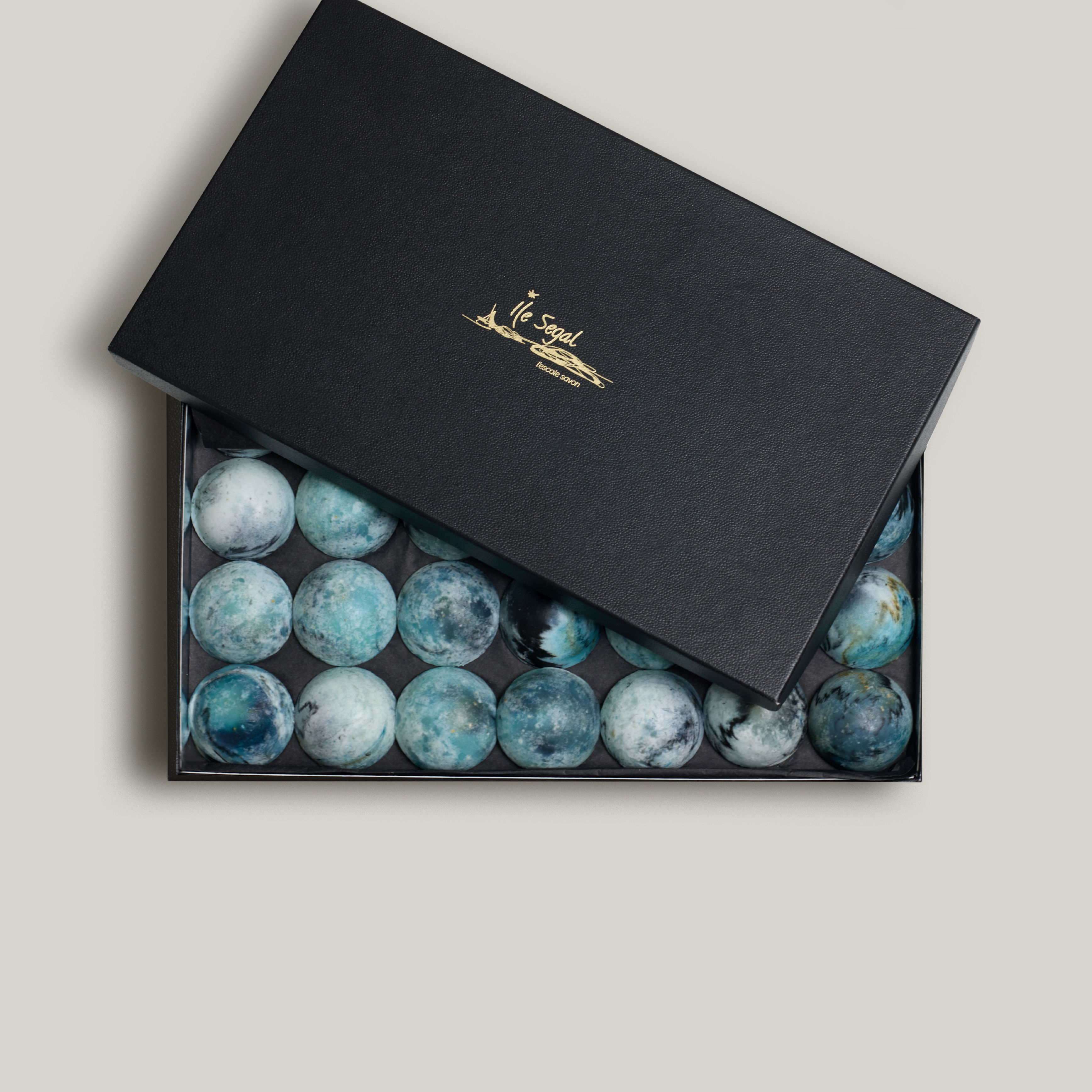 Coffret de 28 Savons d'invités