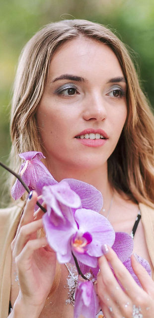 1V4A8823 (1)_edited.jpg