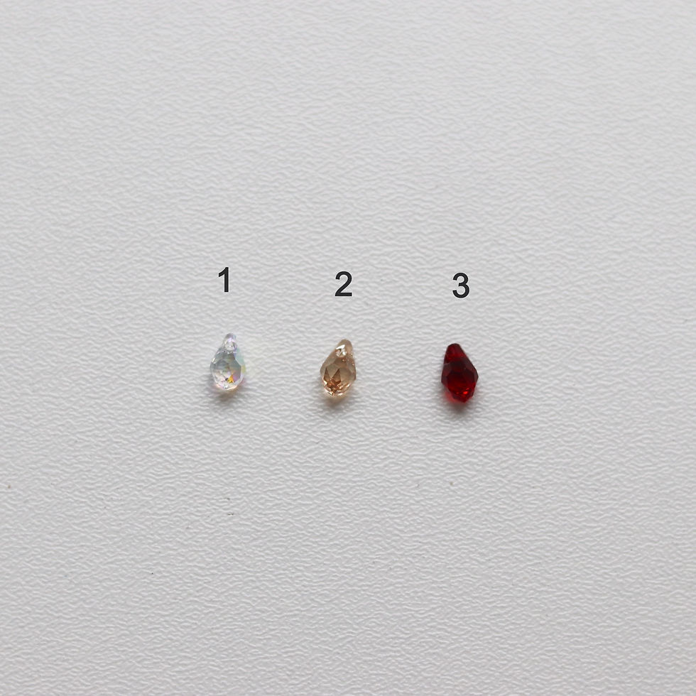Thumbnail: Hanna - Crystal Drop Necklace Small