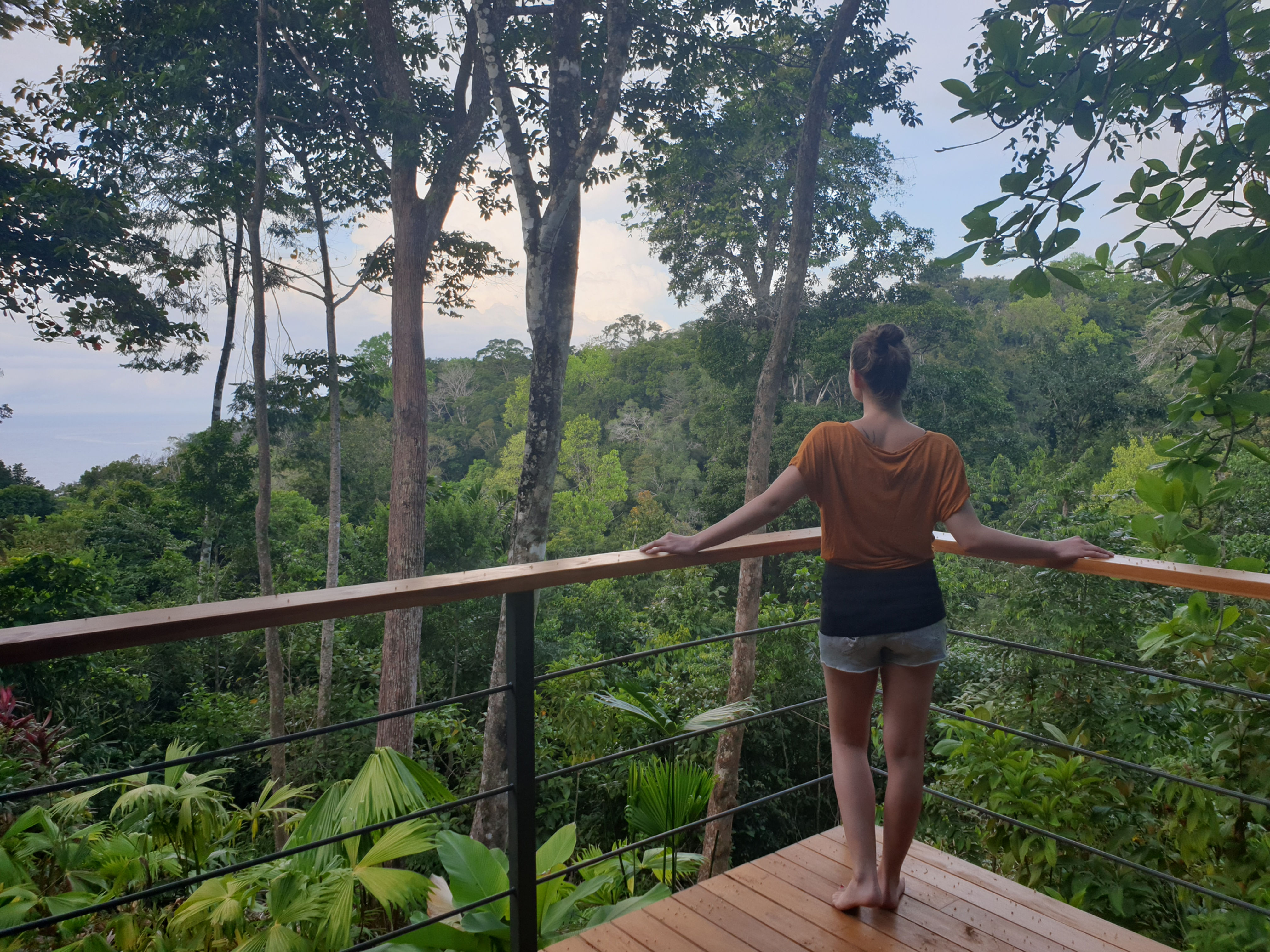 Daniela Bisig, deine Wegbegleiterin bei Seelä-Liäbi. Coaching, Hypnose, Soul & Parts, Systemisches Stellen, Energiearbeit und Meditation