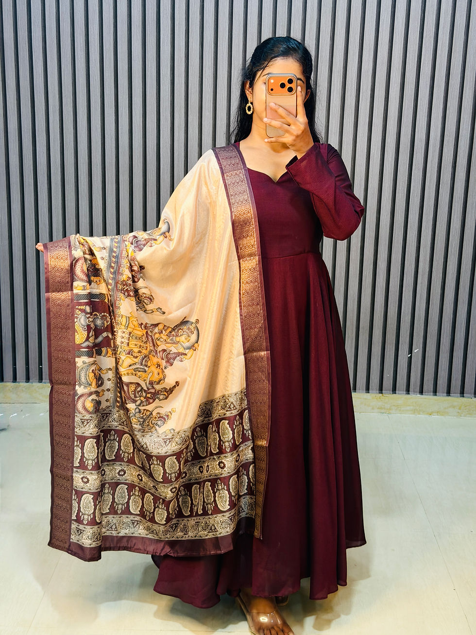 Thumbnail: Vichitra Anarkali With Kalamkari Duppata