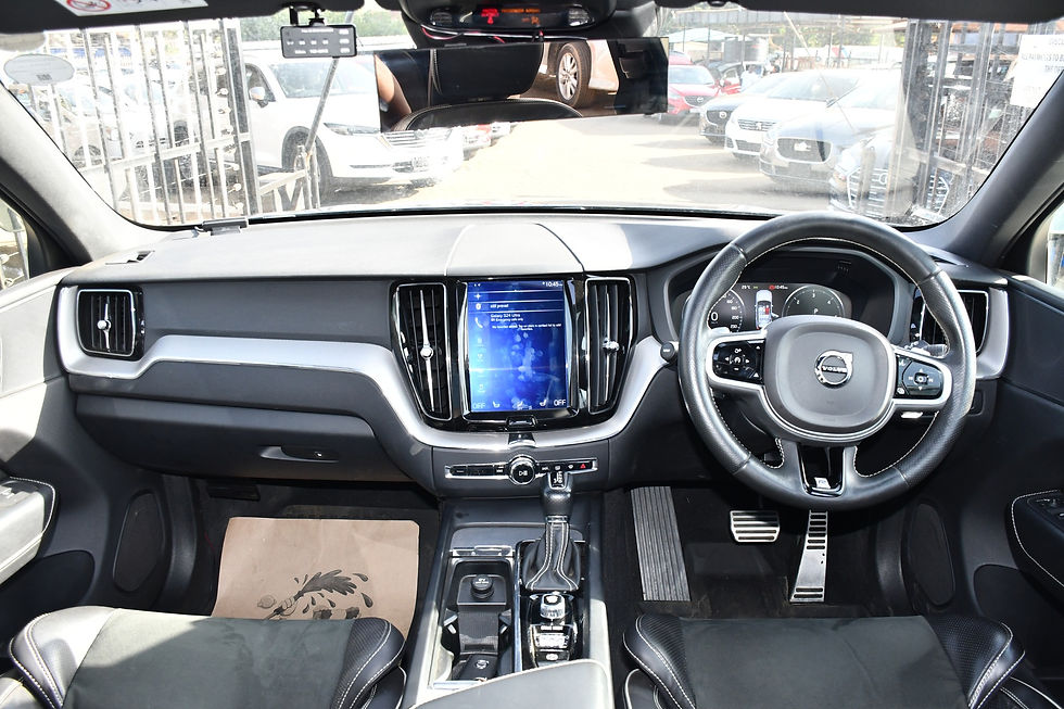 Thumbnail: 2018 Volvo XC 60 R Design