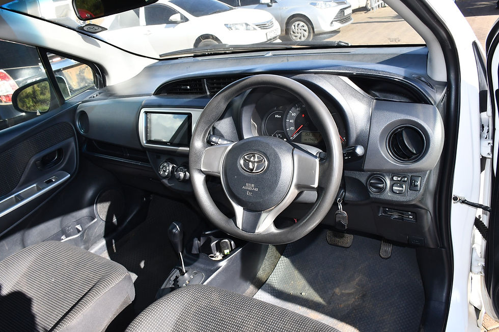 Thumbnail: 2016 TOYOTA VITZ