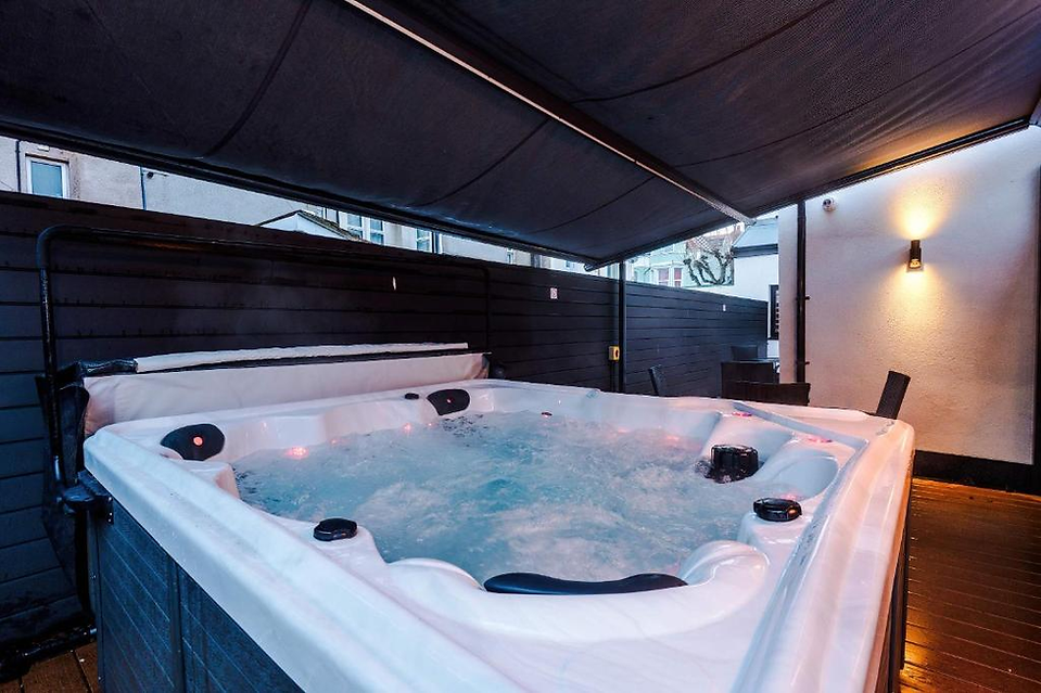 Private  Hot tub in Curzon Villa by Llandudno Great Escapes