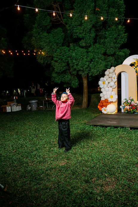 1111-195_53345534919_o