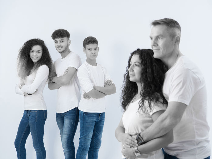 Family is the key to happiness <3