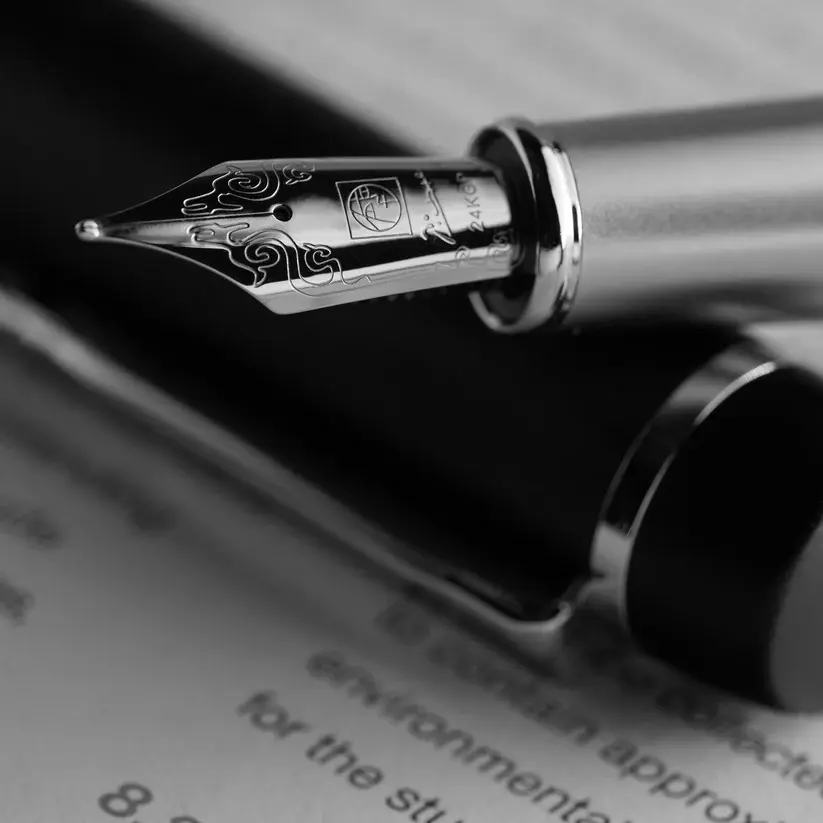 GEAR MAGUS MS08 Fountain Pen Writing Time, une alliance parfaite entre design raffiné, mécanisme horloger et écriture