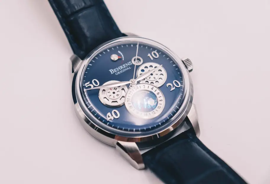 Behrens Star Trek montre multifonctions Inspirée par l’exploration spatiale et l’esthétique futuriste de la science-fiction