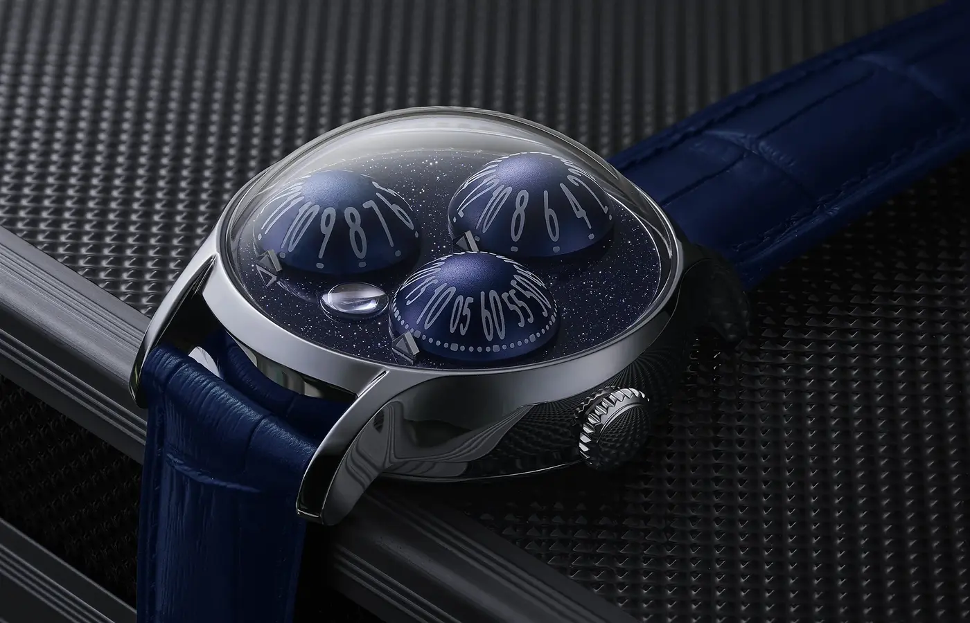 3 domes rotatifs sur cadran avanturine montre angles  