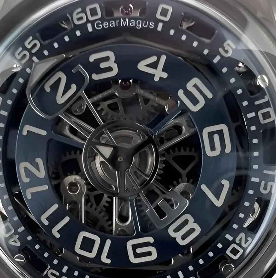 GearMagus MS02 complication heure sautante revisitée,  aussi ludique que hypnotique.