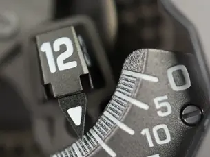 exemple d'un satellite d'une montre à heure vagabonde