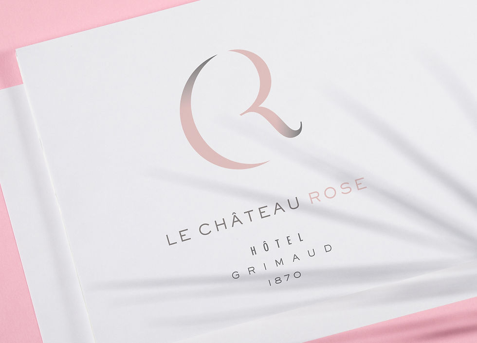Le Château Rose, Hôtel