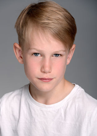 NOAH BAILEY TO FEATURE IN 'THE QUEEN & I' FOR SKY1