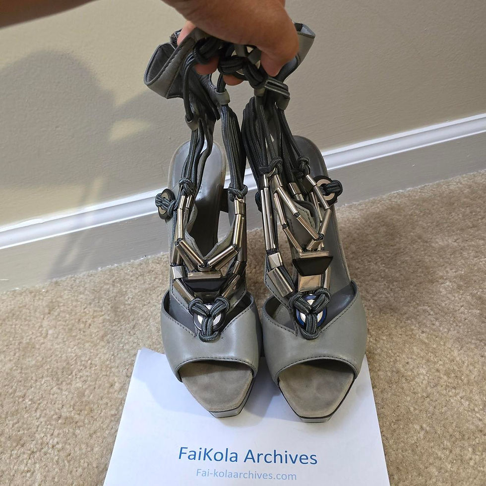 Thumbnail: Gucci SS2010 Sigrid Sandals - Sz 40.5