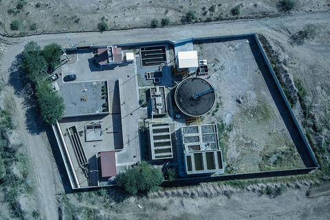 Diseño de planos y procesos de plantas de tratamiento de agua residual a medida o prefabricadas.