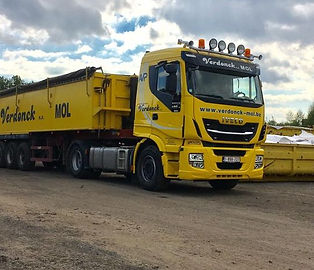 Grondwerken Verdonck containertransport zand en granulaten