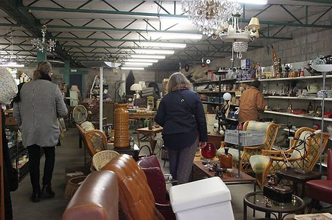 tweedehands winkel 't Snuffelhangarke