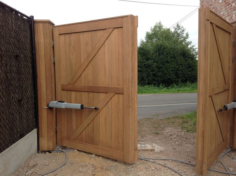 VDS Works automatisatie houten poort