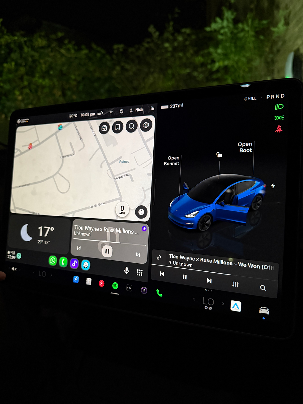 Tesla model x carplay