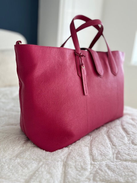 Leather Holdall, Leather weekend Bag, Pink holdall, Italian Leather, Valentina, Lucie & Olivia