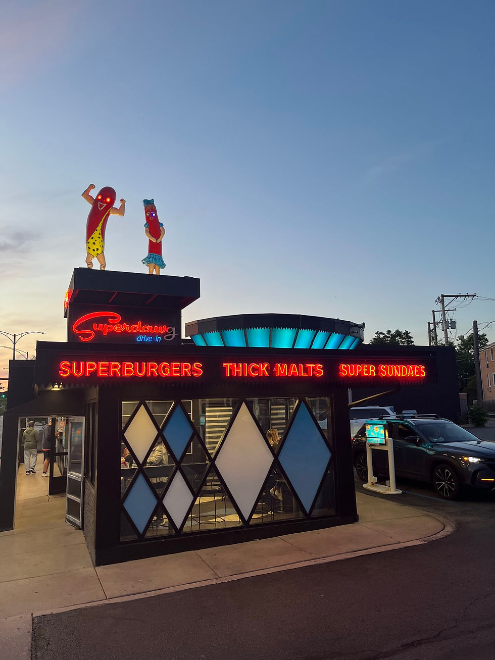 A beautiful sunset over Superdawg. Operating since 1948.