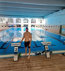 Indoor swimming pool at Ecumano Space Piscina & Palestra in Naples.