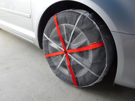 雪対策です。。。