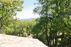Chambre Luberon, vue sur les collines