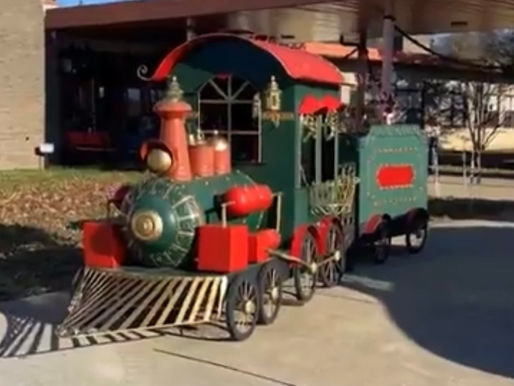 Marshall Elementary Celebrates the Holidays in Style!