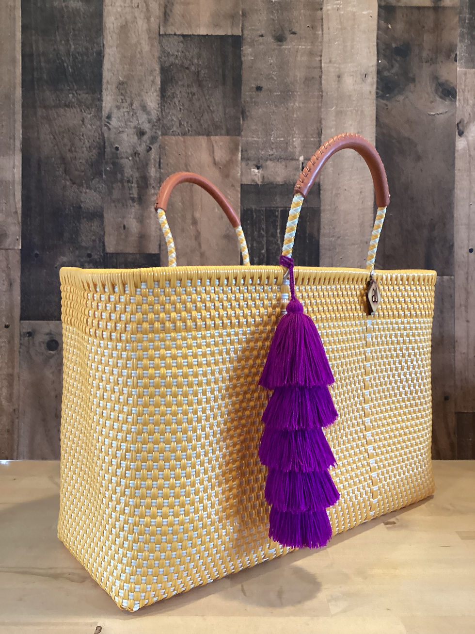 Thumbnail: Large Basket