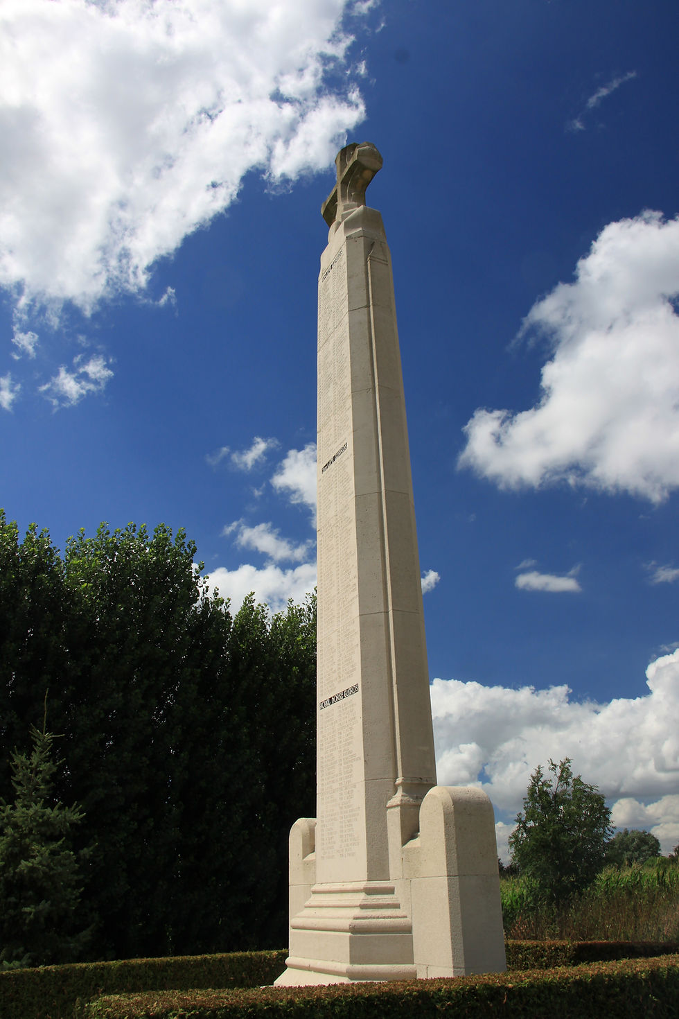 Household Cavalry Memorial, Zandvoorde. Authors image The site of the original grave is now marked by the Household Cavalry Memorial which was unveiled in 1924 by the Earl and Countess Haig.