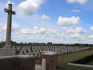 Motor Car Corner Cemetery, CWGC, Ypres Salient, Le Bizet, Ploegsteert