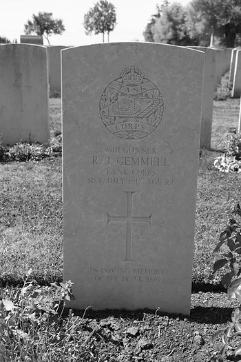 Perth (China Wall) Cemetery, CWGC, Ypres Salient, Ieper, Third Battle of Ypres, Passchendaele, Clapham Junction, Chateau Wood, Royal Tank Corps, 2nd Tank Brigade, Gunner Robert John Gemmell, Camelon, Falkirk