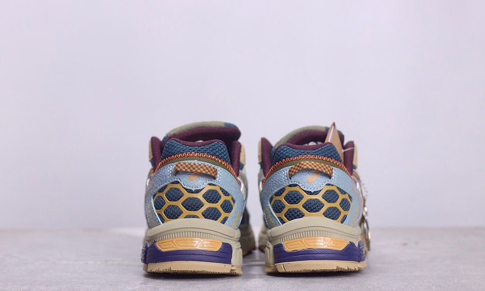 Thumbnail: ASICS GEL KAHANA 8
