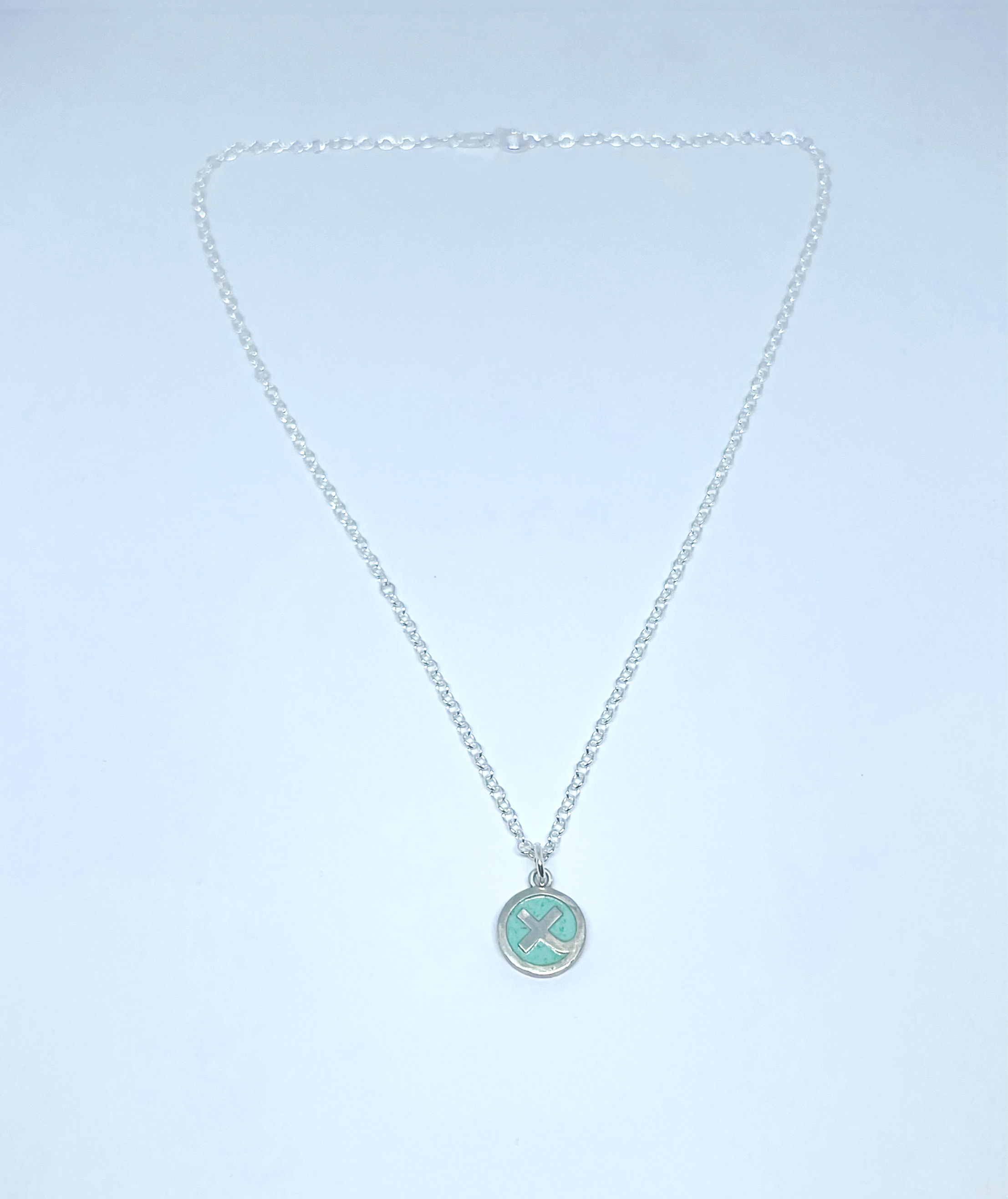 Silver & duck egg blue enamel Kiss in a hug charm on cable