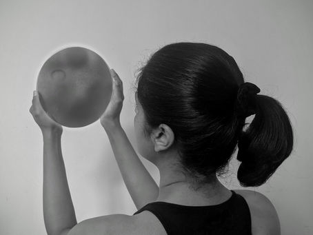 A Full Moon Lunar Eclipse Navigation