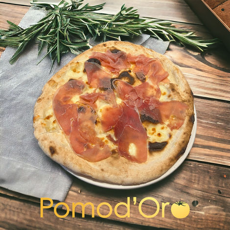 MOZZARELLA DI BUFALA E PROSCIUTTO DI PARMA 