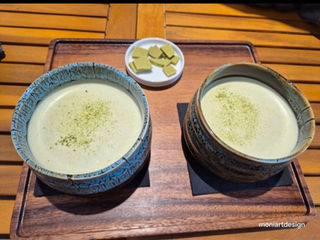 Matcha Latte mit Matcha Schokolade