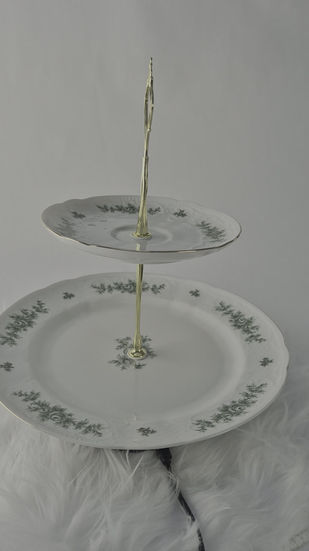 Etagere "grüne Eleganz" aus Seltmann Weiden Porzellan