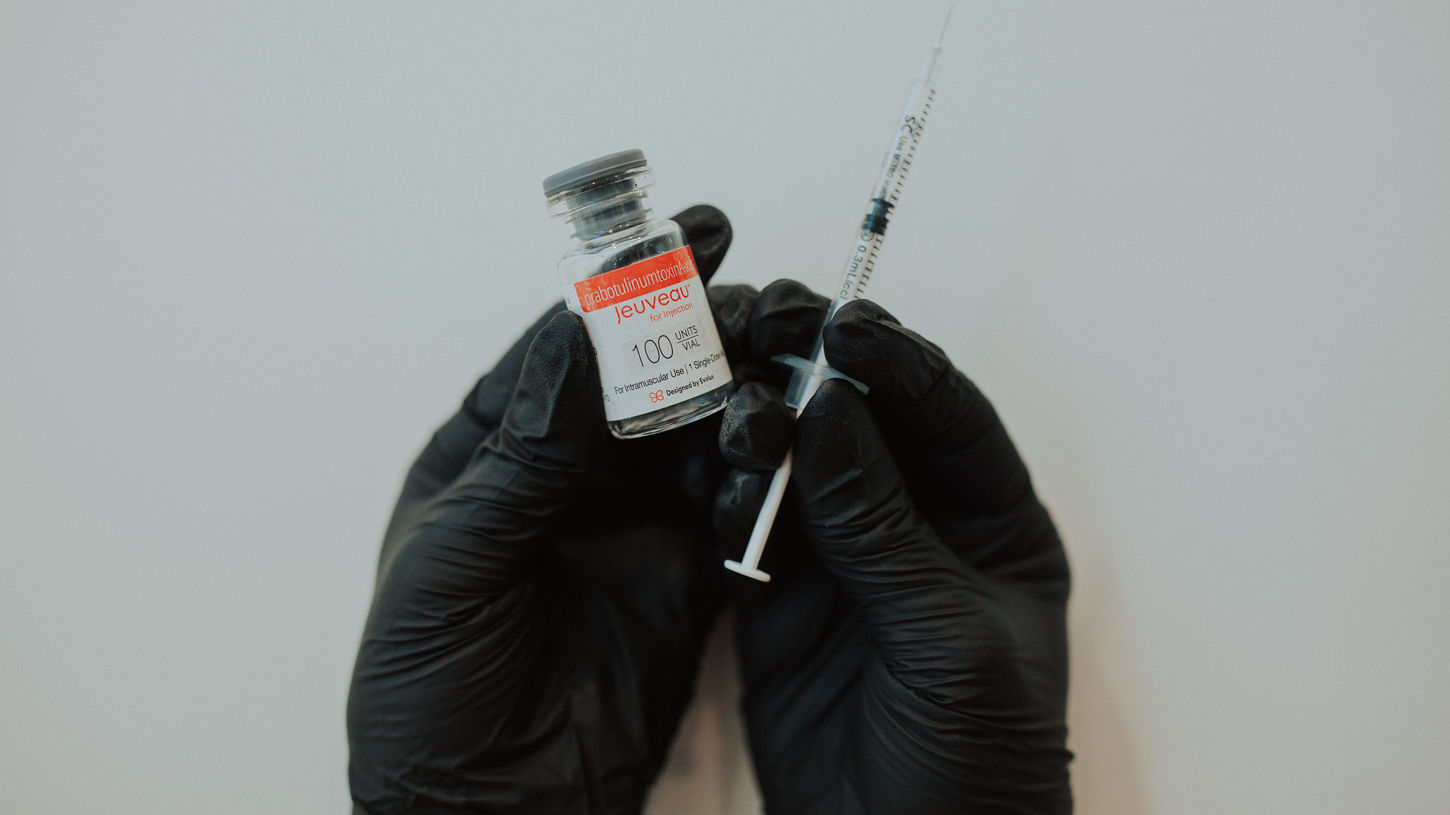 Jeuveau® toxin injection in eagle Mountain, UT