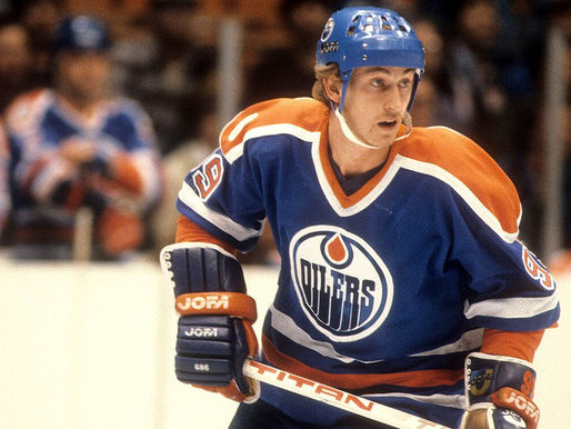 Wayne Gretzky rookie card sells for $3.75 million, shatters record for hockey card